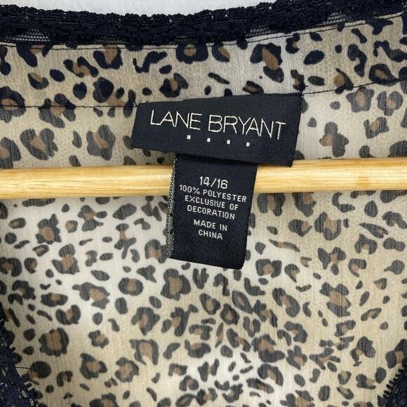 Lane Bryant Sheer Wrap Front Butterfly Short Sleeve V-neck Leopard Print Top - Picture 3 of 4